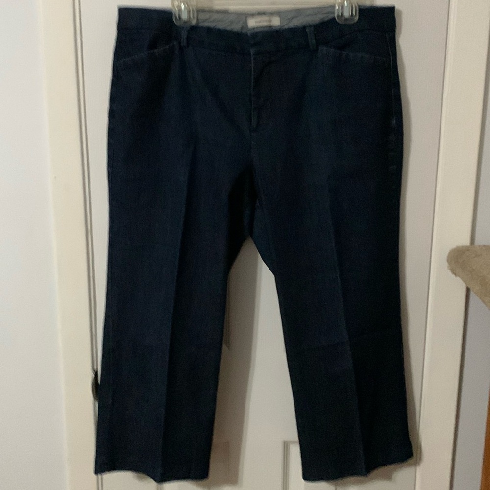 Dockers dark denim capris